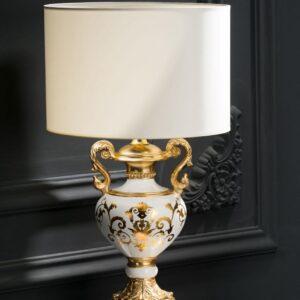 lampada in ceramica avorio con decori or