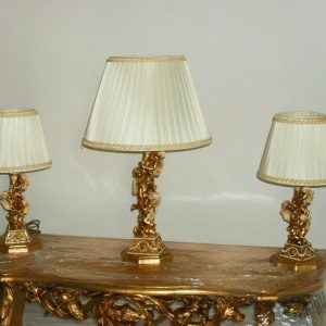 TRIS LUMI LAMPADE DA TAVOLO CON PUTTI ANGELI IN CERAMICA AVORIO FOGLIA ORO