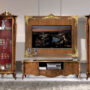 PARETE-ATTREZZATA-2-VETRINE-MOBILE-BASSO-E-CORNICE-TV-IN-LEGNO-NOCE-E-FOGLIA-ORO-153119307154