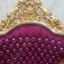 POLTRONA-IN-LEGNO-FOGLIA-ORO-E-TESSUTO-ROSSO-FUCSIA-CON-CRISTALLI-153223766525-5