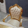 TAVOLO-IN-LEGNO-AVORIO-E-FOGLIA-ORO-E-SEDIE-FOGLIA-ORO-RIVESTIMENTO-IN-TESSUTO-154454457476-3