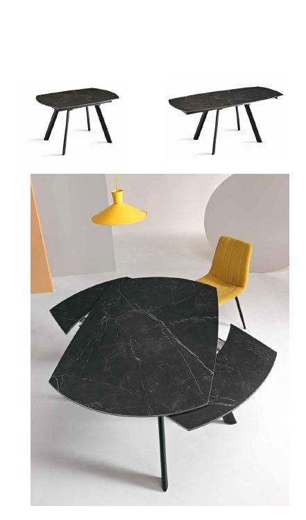 tavolo moderno piedi neri e base effetto marmo