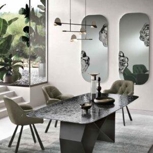 tavolo in veto martellato argento