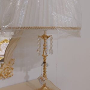 LUME ORO IN OTTONE E CRISTALLI CON PARALUMI IN TESSUTO PLISSE'