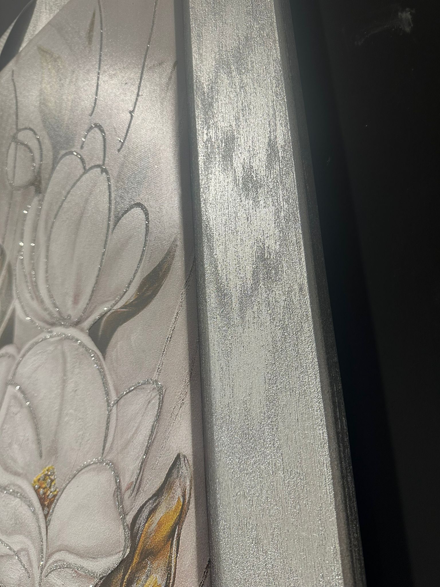 quadro fiori bianchi cornice argento