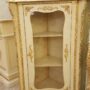 ANGOLIERA-VETRINA-MOBILE-AVORIO-E-FOGLIA-ORO-CON-CRISTALLI-ARREDO-CASA-SALOTTO-162327565430