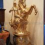 LANCIERE-SU-CAVALLO-RAMPANTE-E-COLONNA-IN-CERAMICA-FOGLIA-ORO-152989501140