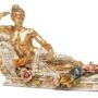 STATUA-PAOLINA-DISTESA-SU-TRICLINIO-CON-FIORI-IN-CERAMICA-AVORIO-E-FOGLIA-ORO-152194428680