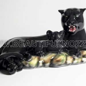 LEOPARDO SU SASSO CON CUCCIOLO IN CERAMICA NERO ANIMALI PANTERA LEONE