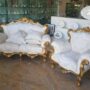 SALOTTO-COMPLETO-IN-LEGNO-FOGLIA-ORO-E-TESSUTO-AVORIO-153534760112