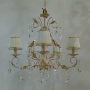 TIZIANO LAMPADARIO IN METALLO AVORIO E ORO RICCO CON CRISTALLI E PARALUMI 5 LUCI