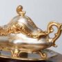 CENTROTAVOLA-ZUPPIERA-OVALE-CON-VASSOIO-IN-CERAMICA-FOGLIA-ORO-ARGENTO-152202223324