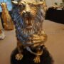 LEONE-RUGGENTE-SEDUTO-IN-CERAMICA-FOGLIA-ORO-CON-CRISTALLI-163007378504