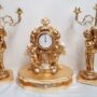 TRIS-COPPIA-CANDELIERI-OROLOGIO-CON-ANGELI-3-FIAMME-LEGNO-CERAMICA-FOGLIA-ORO-162672640996