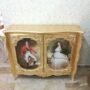 CREDENZA-MOBILE-IN-LEGNO-FOGLIA-ORO-CON-PRINCIPE-E-SISSI-CRISTALLI-2-SPORTELLI-162720598019