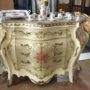 CREDENZONECOMO-BOMBATO-CON-4-CASSETTI-IN-LEGNO-AVORIO-LUCIDO-164446609689